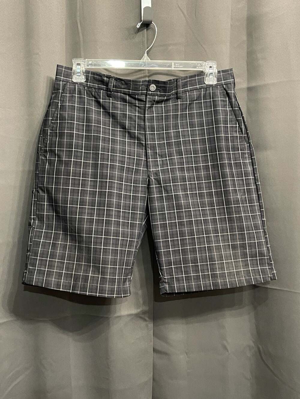 Ben Hogan Performance Men's Black Gray Plaid Golf Shorts Size 34